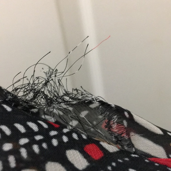 Gorgeous sheer layered top! - Picture 2 of 4